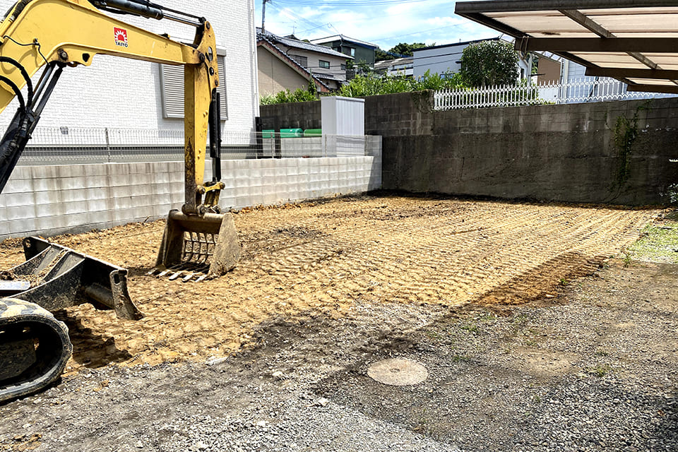 建物解体工事後の更地